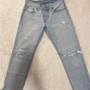 Levi's 501 tapered jeans